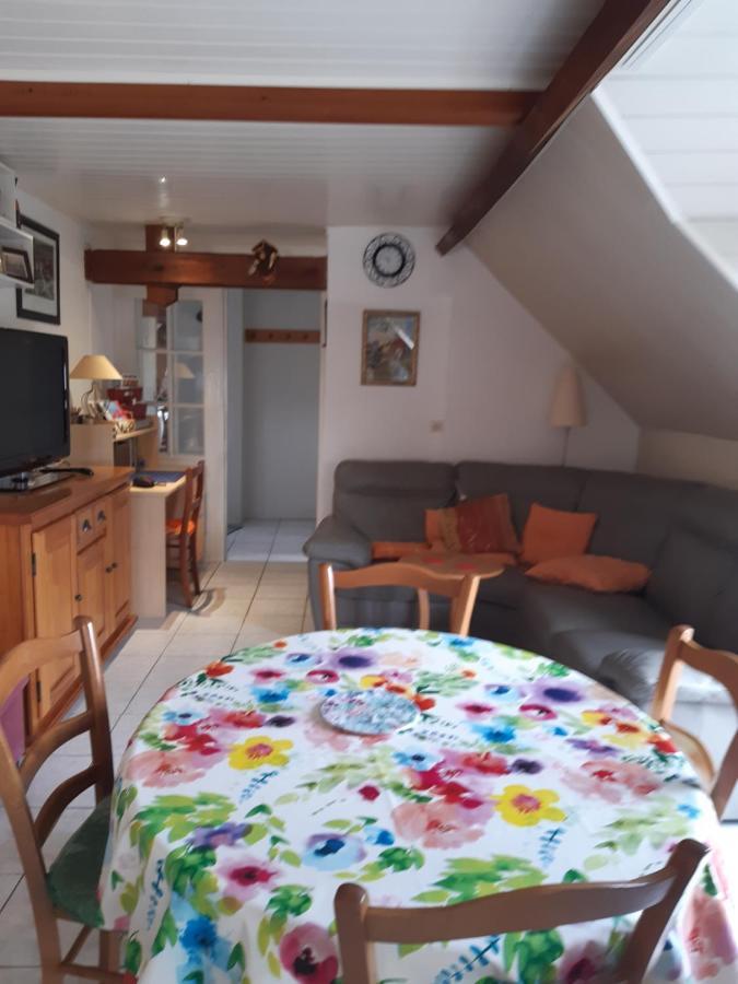 3 Rue Vicaire Apartment Contalmaison Exterior photo