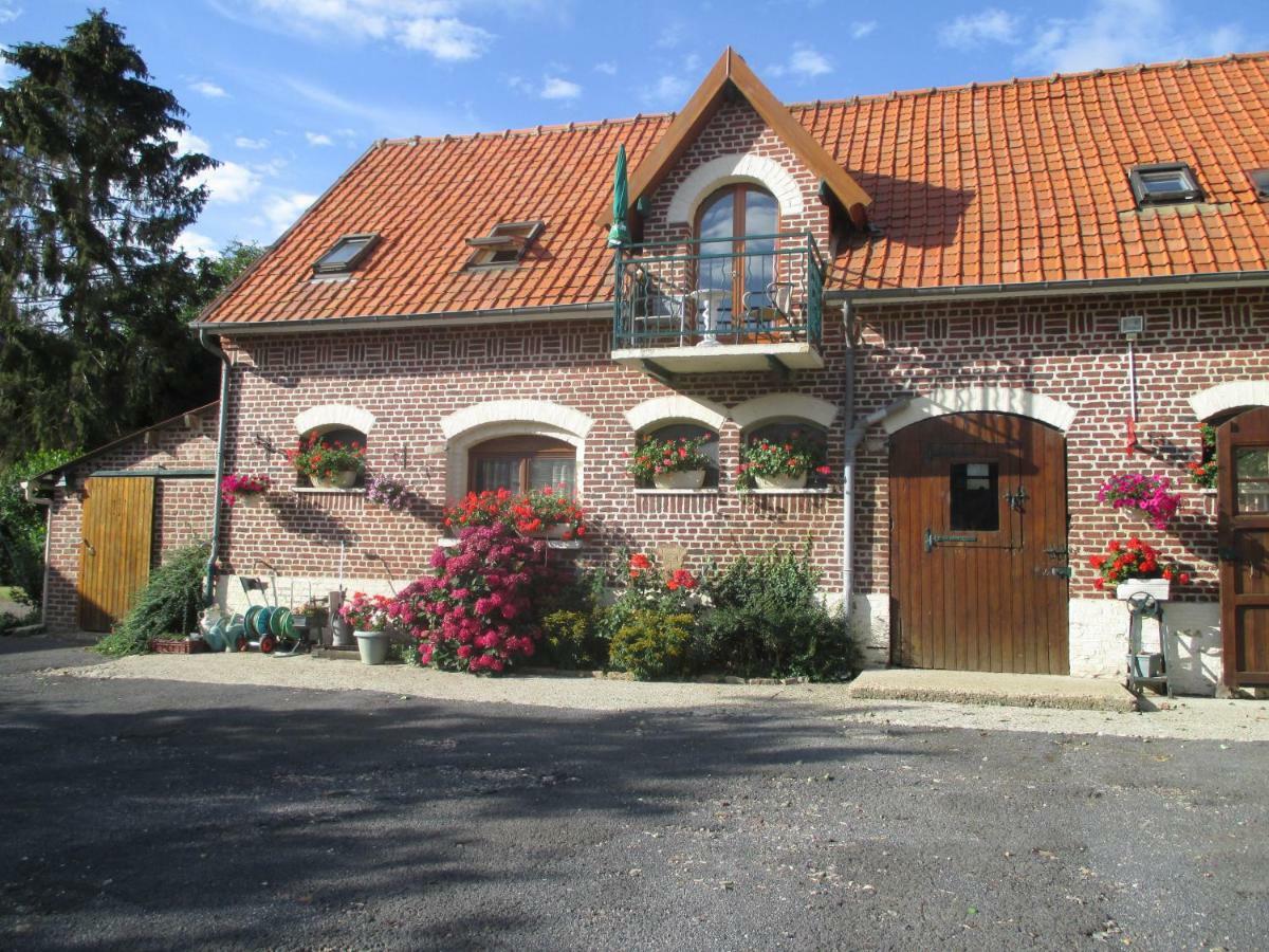 3 Rue Vicaire Apartment Contalmaison Exterior photo